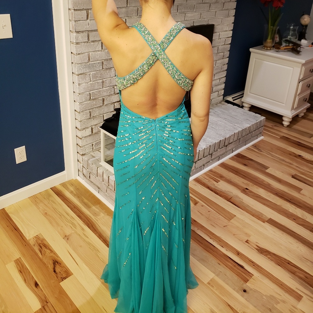 Sean Collection 💙 PROM DRESS